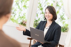 アドバイザー 土屋朋子